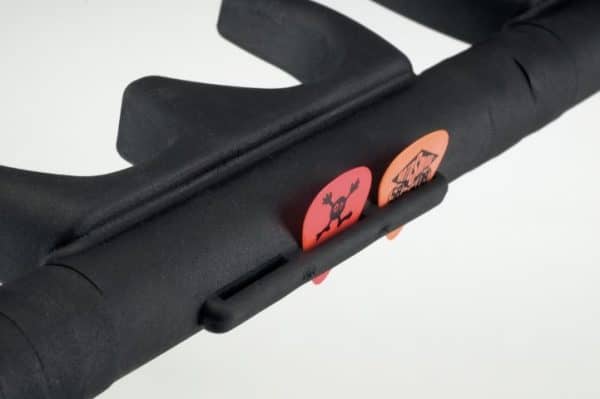 KONIG & MEYER™ K&M - 17515-016-00 - Guitar Stand " Guardian" For 5 Guitars. - Black and Translucent. - Image 10