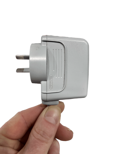 Genuine NINTENDO 3DS Wall Charger Appleby Games
