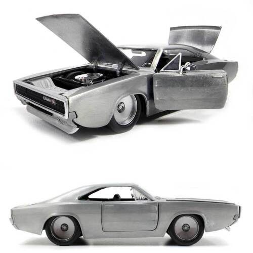 Fast and Furious - '68 Dodge Charger R/T 1:24 Scale Hollywood Ride