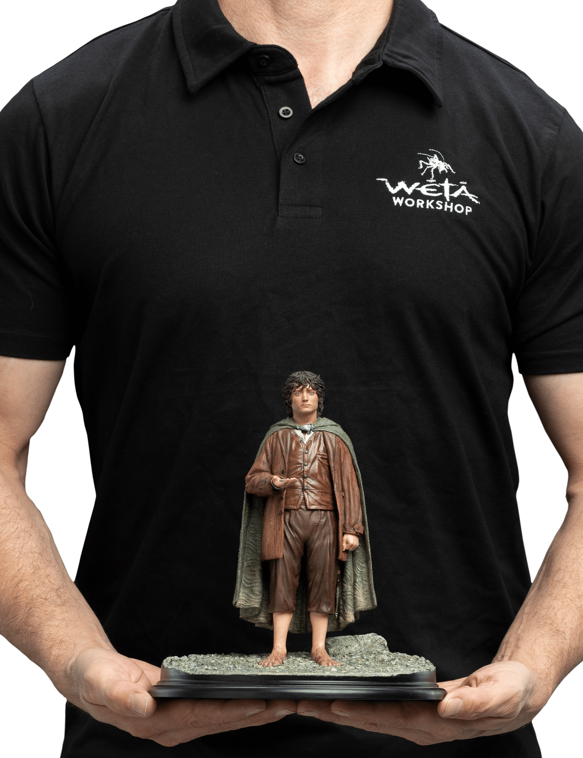 Lord of the Rings: FRODO BAGGINS, RINGBEARER *LIMITED EDITION* - Image 11