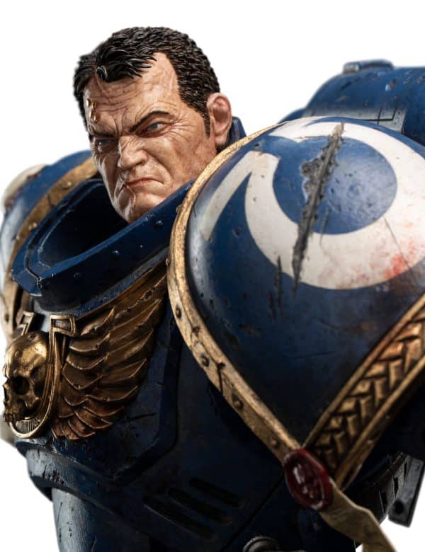 WARHAMMER 40K: LIEUTENANT TITUS 1:6 SCALE Collector's Statue (Battleline Edition) - Image 2