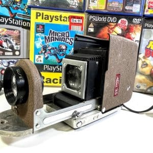 MINOLTA Mini 35 Projector & Carry Bag (Vintage 1960s)