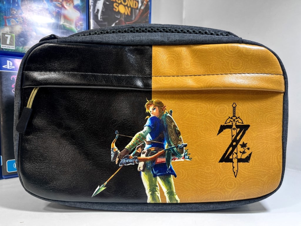 Nintendo Switch Commuter Case / Zip Travel Bag for Nintendo Switch (ZELDA / LINK))