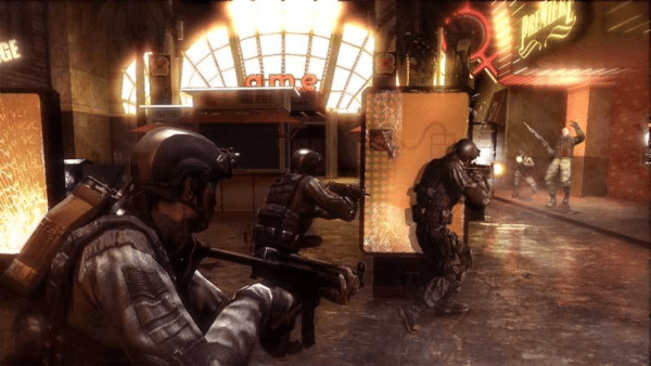 Tom Clancy's Rainbow Six Vegas (XBox 360) *DISC EXCELLENT* - Image 2