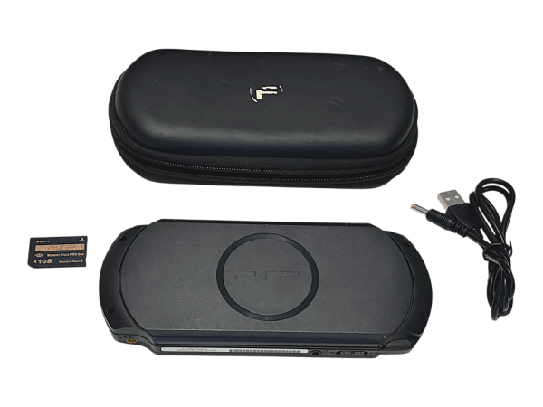 PSP Street Console + Charger + Case - Image 5