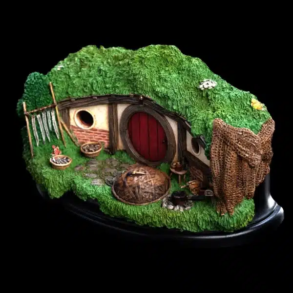 Weta The Hobbit - Environment Statue - Hobbit Hole 31 Lakeside - Image 2