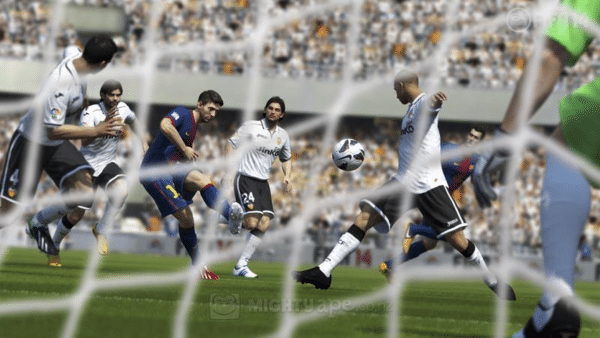 FIFA 14 GAMEPLAY SCREENSHOT