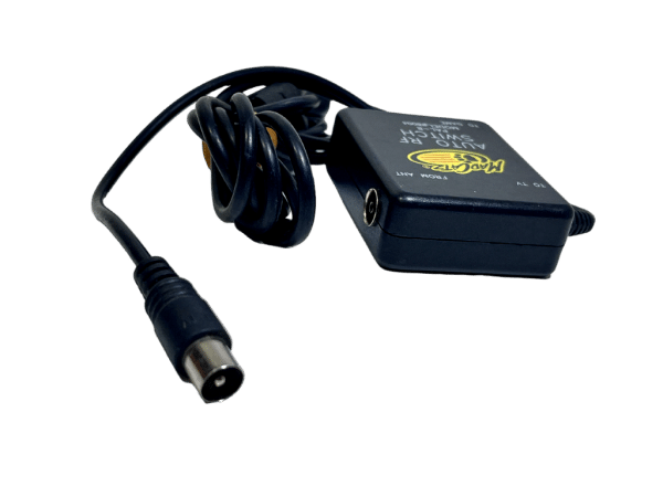 Mad Catz 8004 Auto RF Switch for Sega Mega Drive