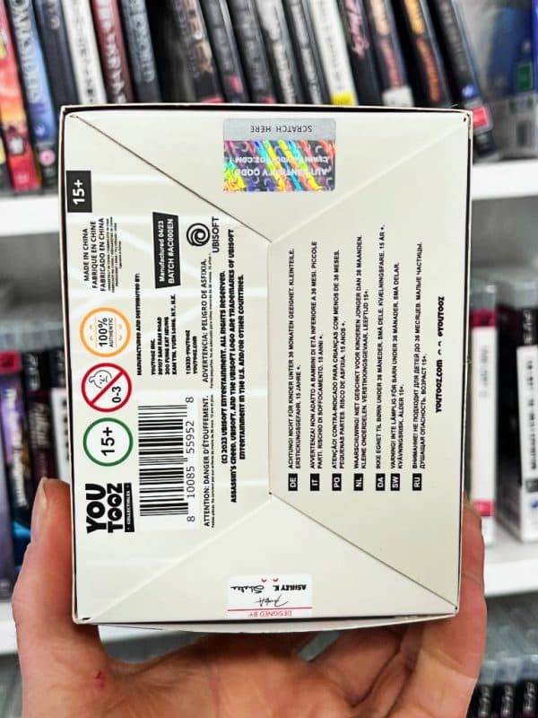 GAMER VINYL: Youtooz 4.5" Assassin’s Creed Ezio Vinyl Figure - Image 6
