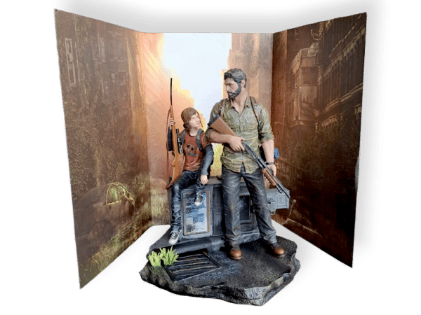 Last Of Us Post Pandemic Collector’s Edition Statue BOXED (Joel & Ellie)