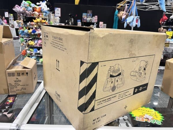 Fallout 76 Power Armor Edition T-51 Life Scale Helmet BOX ONLY - Image 4