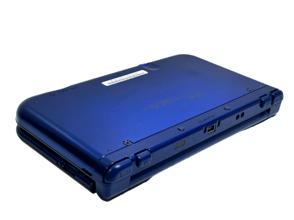 "New" Nintendo 3DS XL METALLIC BLUE - Image 10