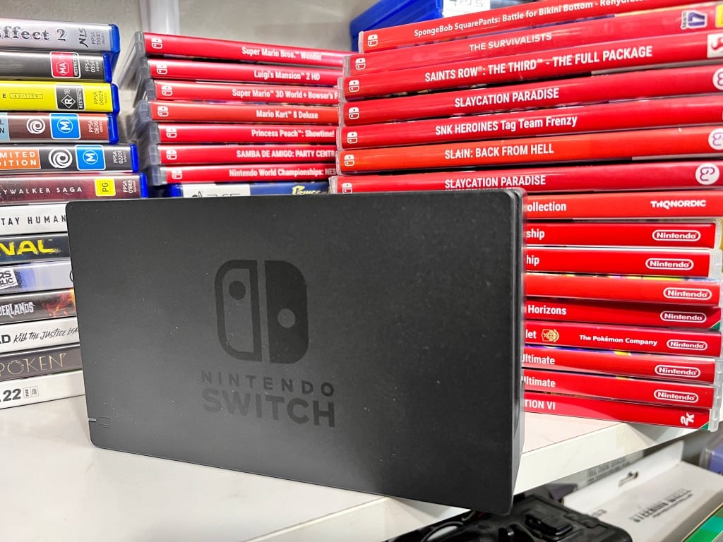 Official Nintendo Switch Dock / Docking Station