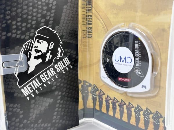 Metal Gear Solid Portable Ops (PSP - JPN) *MINT COLLECTOR'S* - Image 2