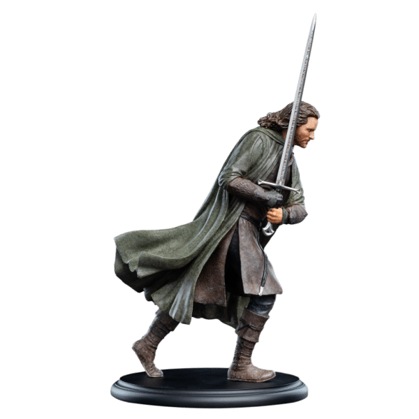 WETA LOTR Miniature Statue – Aragorn - Image 4