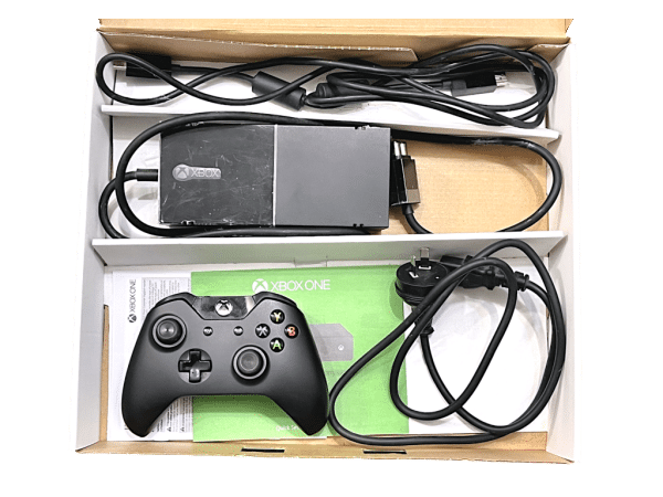 XBox One Console + Controller *COMPLETE, BOXED* - Image 6
