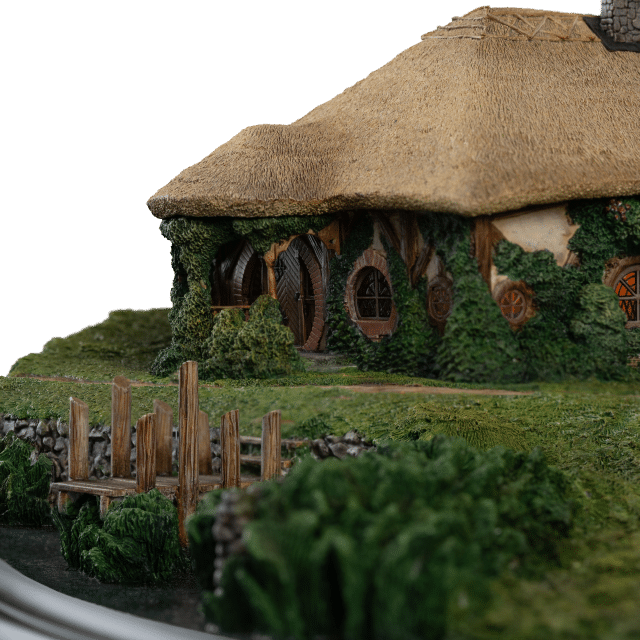 Weta Lord of the Rings: The Green Dragon Inn Environment Statue - Image 7