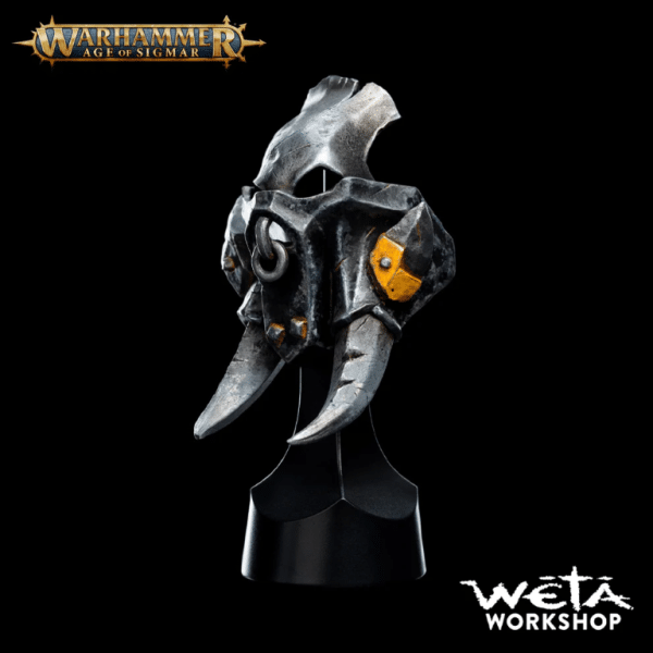 WETA Warhammer Age of Sigmar Orruk Ardboy Helm - Image 5
