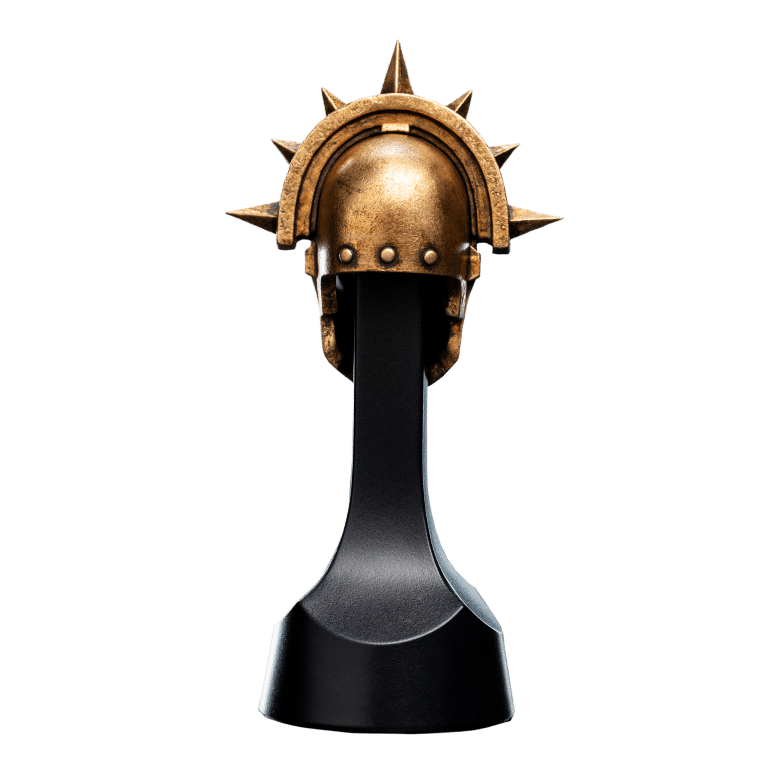 WETA Warhammer: Age of Sigmar - Stormcast Eternal Liberator Helmet - Image 5