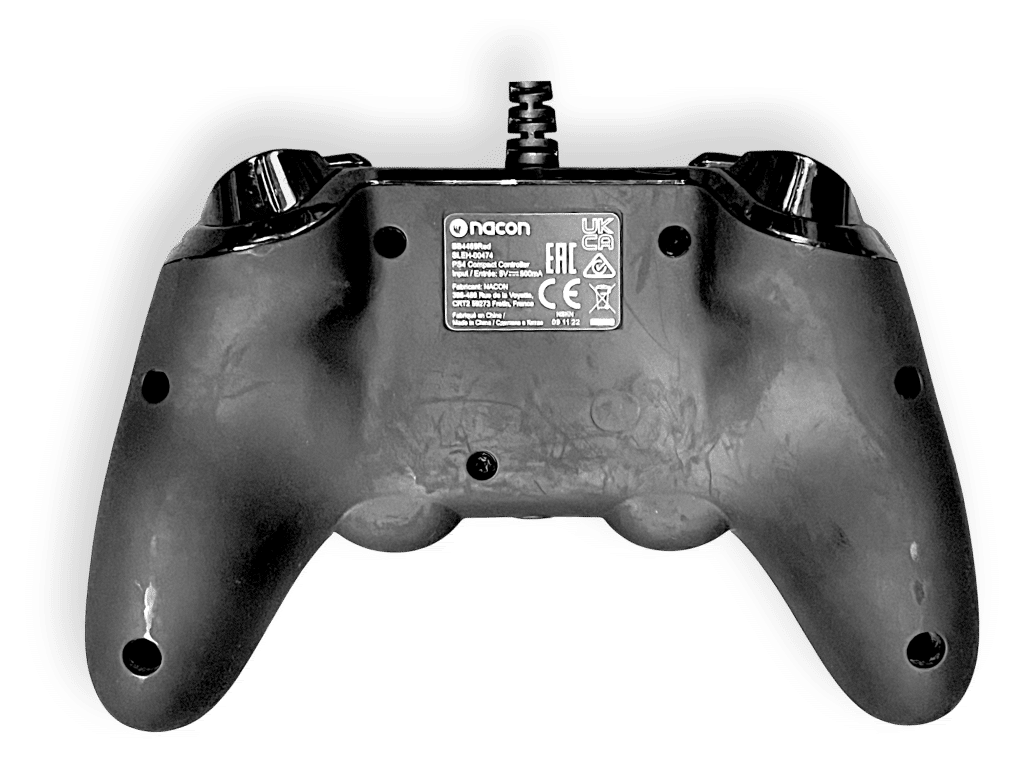 WIRED PS4 Controller - Image 2