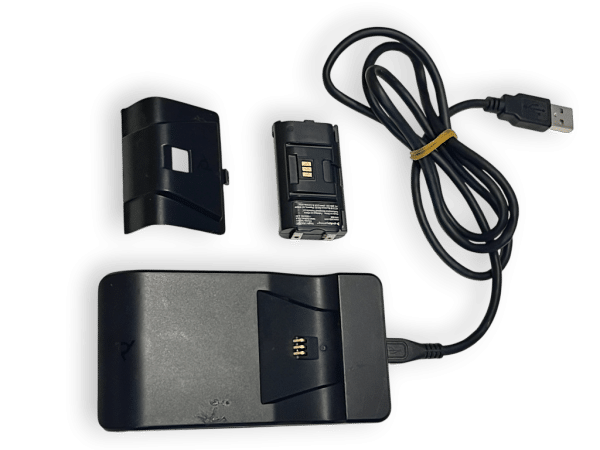 Xbox One Charging Dock + Rechargeable Battery + Lead - Image 2