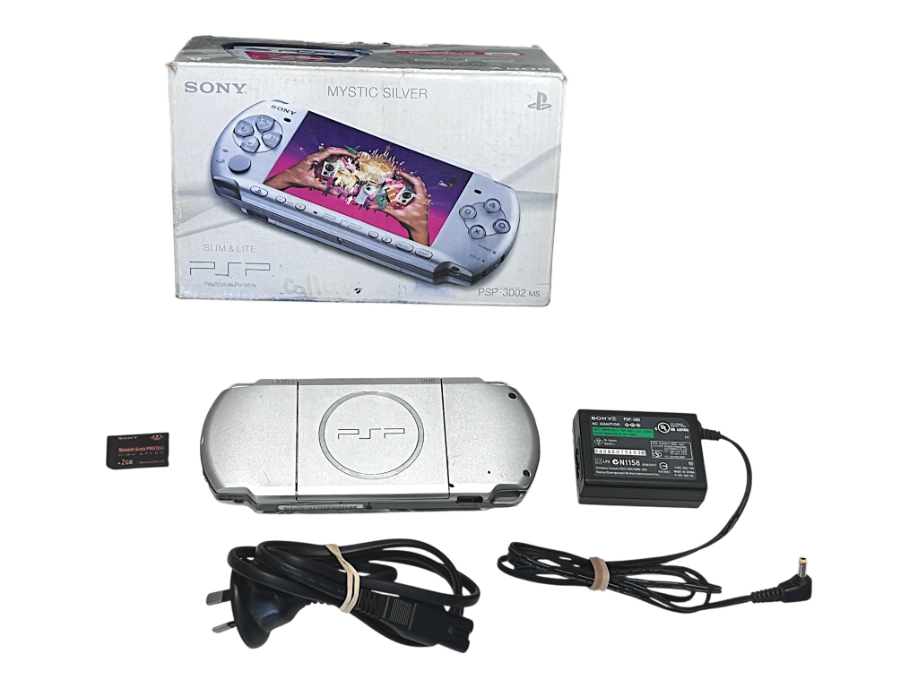 PSP Slim 3002 SILVER *BOXED* - Image 2