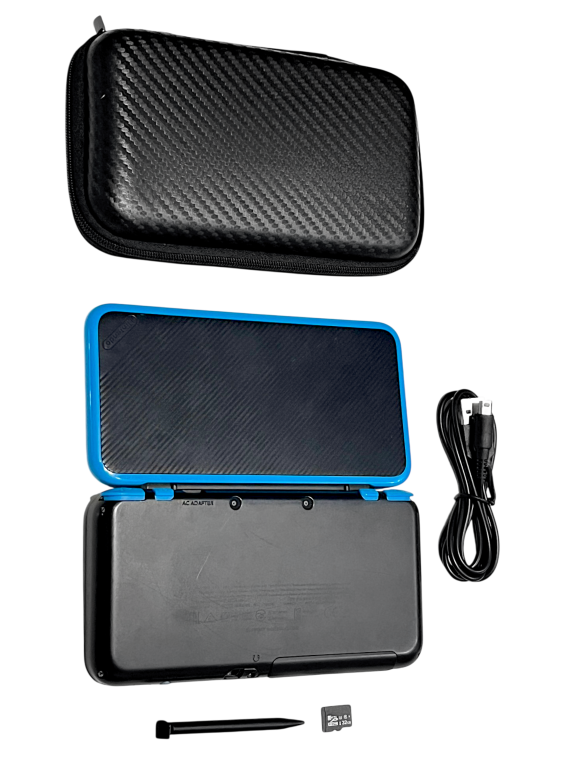 Nintendo 2DS XL Console Bundle (Black/Blue) - Image 7