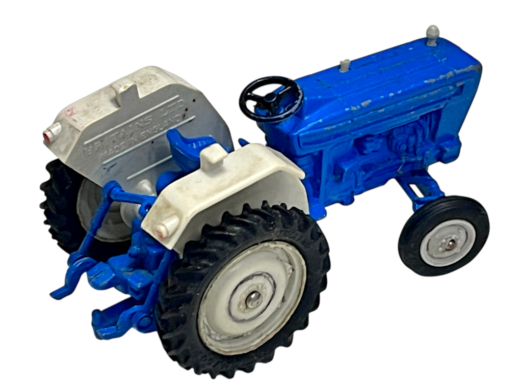 Britains Ford Farm Tractor (Vintage Die-Cast) (Vintage 1980s) - Image 2