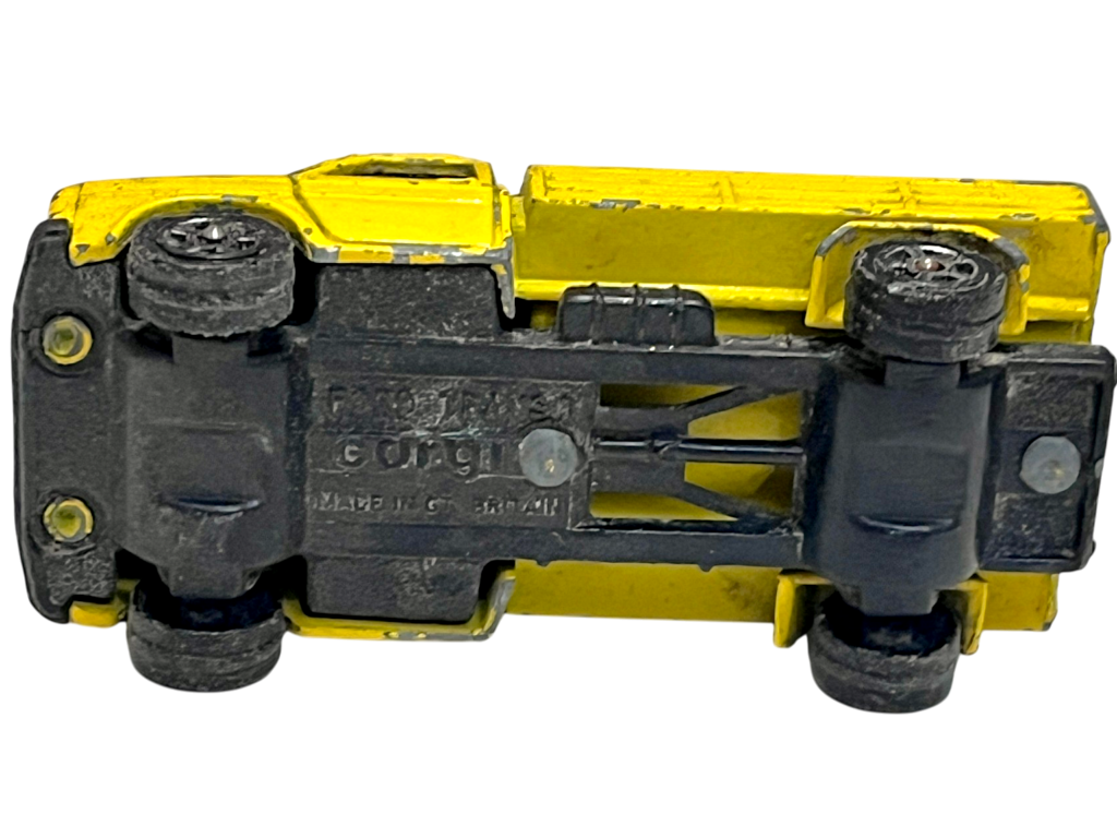 Corgi Juniors Ford Transit Pick Up 1:55 RARE (1978) - Image 4