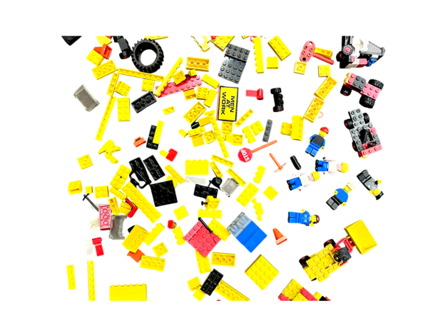 Mixed Vintage LEGO Pieces + Lego Men (Vintage 1980s) - Image 3