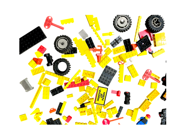 Mixed Vintage LEGO Pieces + Lego Men (Vintage 1980s) - Image 10