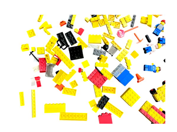 Mixed Vintage LEGO Pieces + Lego Men (Vintage 1980s) - Image 11