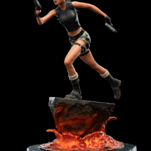 WETA Miniature Statue - Lara Croft: The Sanctuary of Flame