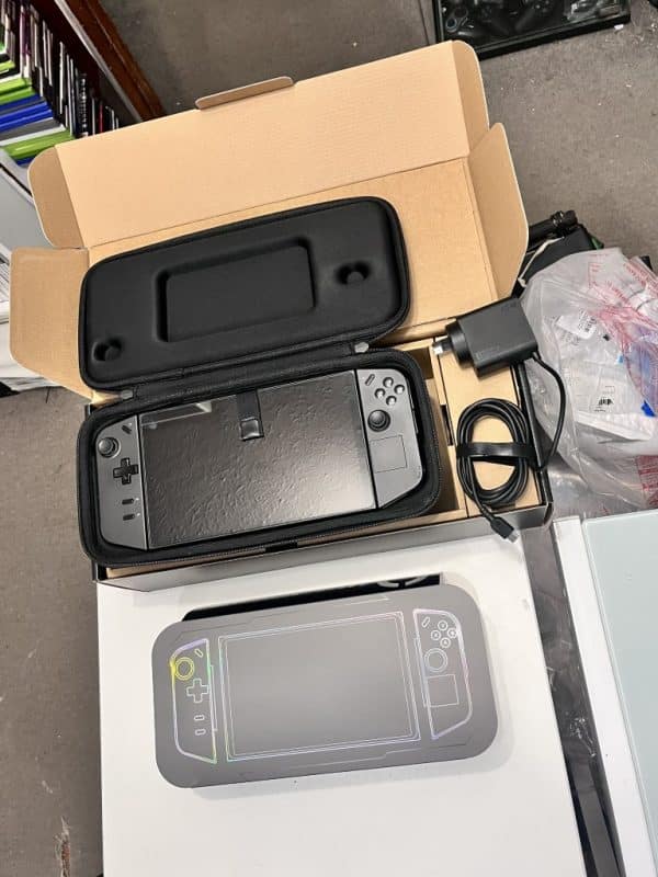 Lenovo Legion Go + Charger + Case + BOX - Image 6