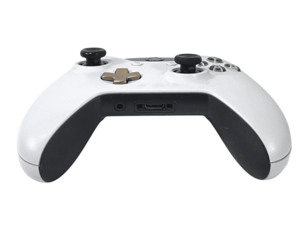 Xbox One Wireless Controller (LUNAR WHITE EDITION) one button fault - Image 2
