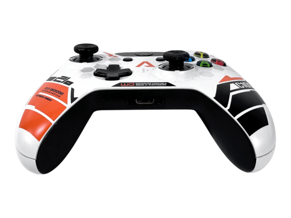 Microsoft TITANFALL Limited Xbox One Controller - Image 2