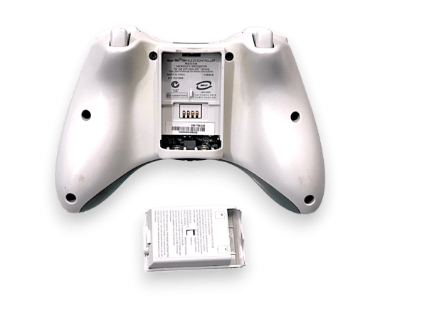 Microsoft Xbox 360 Wireless Controller (White) - Excellent Condition - Image 3