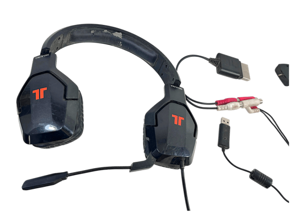 Tritton Gaming Headset (Multi-Platform) + Accessories - Image 3