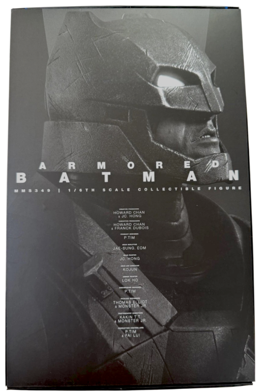 Armored Batman (Batman v Superman) 1/6 (Hot Toys) - Image 4