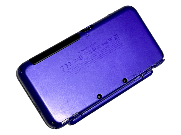 Nintendo 2DS XL Console Bundle (Purple) - Image 4