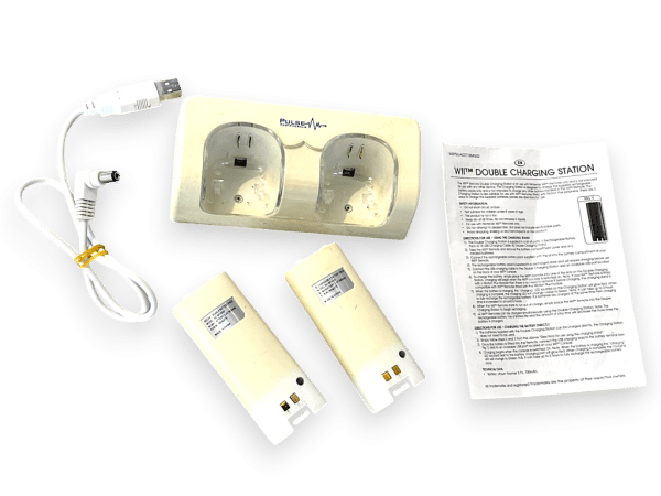 Nintendo Wii Remote RECHARGEABLE BATTERY PACK STATION