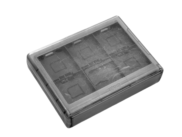 Genuine NINTENDO 3DS Game Cartridge Hard Case (GREY) - Image 6