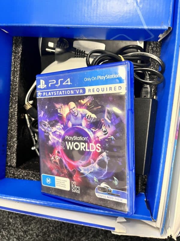 PlayStation VR + VR Worlds + Camera Bundle (PS4) BOXED V1 - Image 8