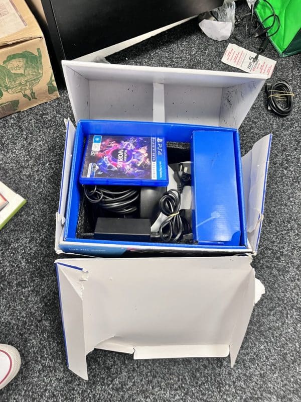 PlayStation VR + VR Worlds + Camera Bundle (PS4) BOXED V1 - Image 12