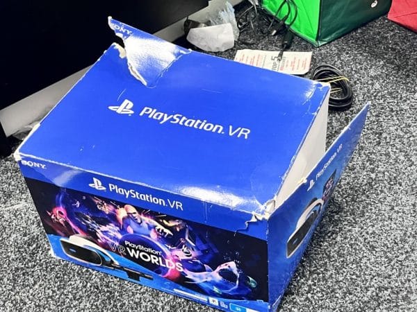 PlayStation VR + VR Worlds + Camera Bundle (PS4) BOXED V1 - Image 11