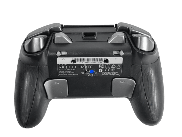 PS4 Controller Wired Controller for PlayStation 4 (Black) - Image 2