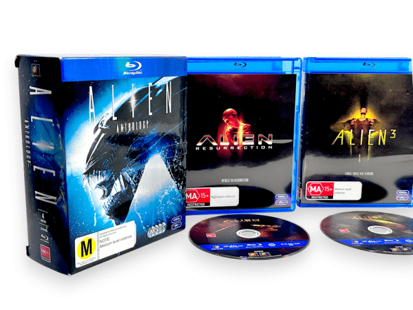 Alien Anthology 4-Movie Collection (Blu-ray) *MINT COMPLETE* - Image 4