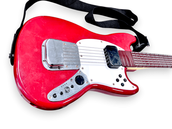 Rock Band 3 Wireless Fender Mustang PRO-Guitar Controller + Dongle + Game (PS3) - Image 4