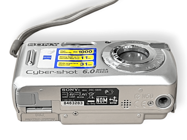 Sony Cyber-shot 6.0MP Digital Camera with Lowepro Case and USB Cable - Image 5