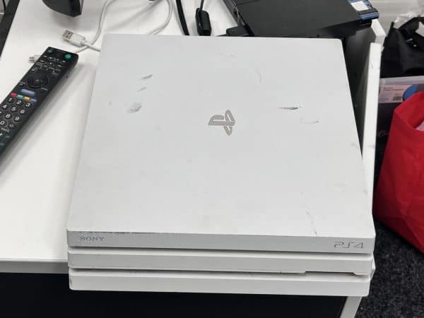 PS4 Pro Console (White) - Image 4